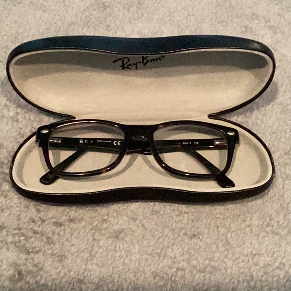 Boys Ray-Ban frames